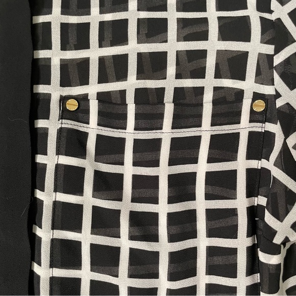 Michael Kors windowpane button down blouse. NWOT - Picture 7 of 9